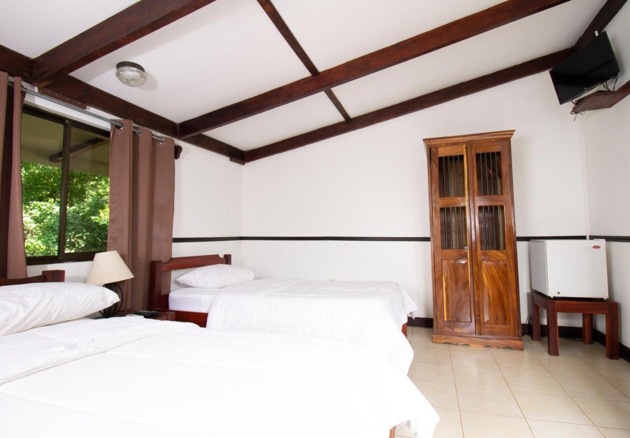 Hacienda La Pacifica Eco-Lodge Canas Exterior photo