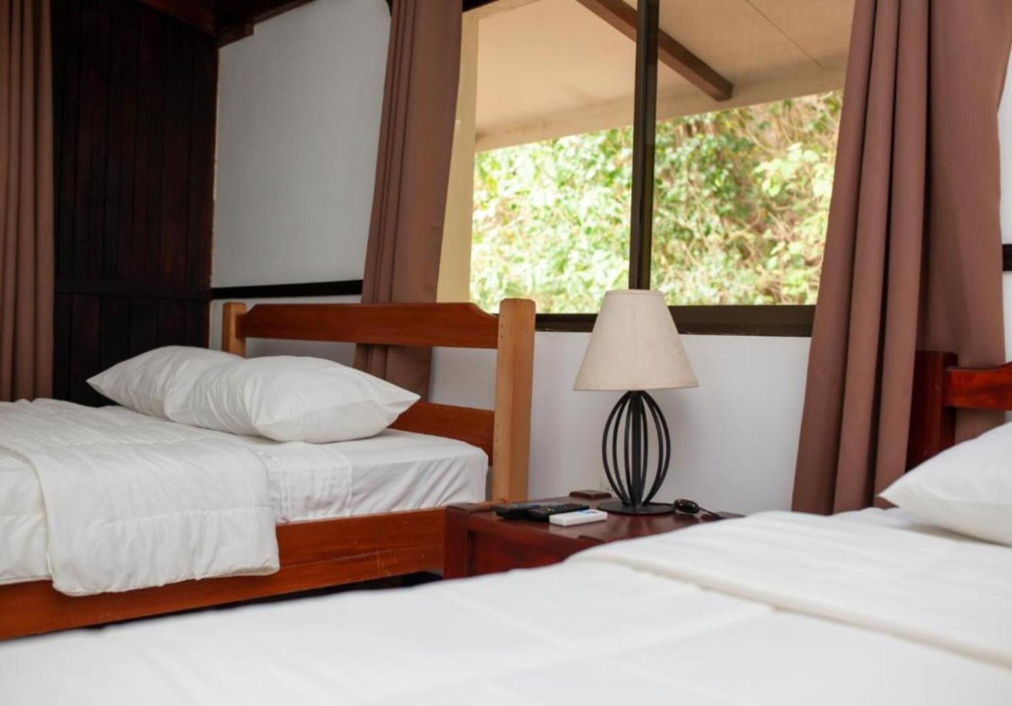Hacienda La Pacifica Eco-Lodge Canas Room photo