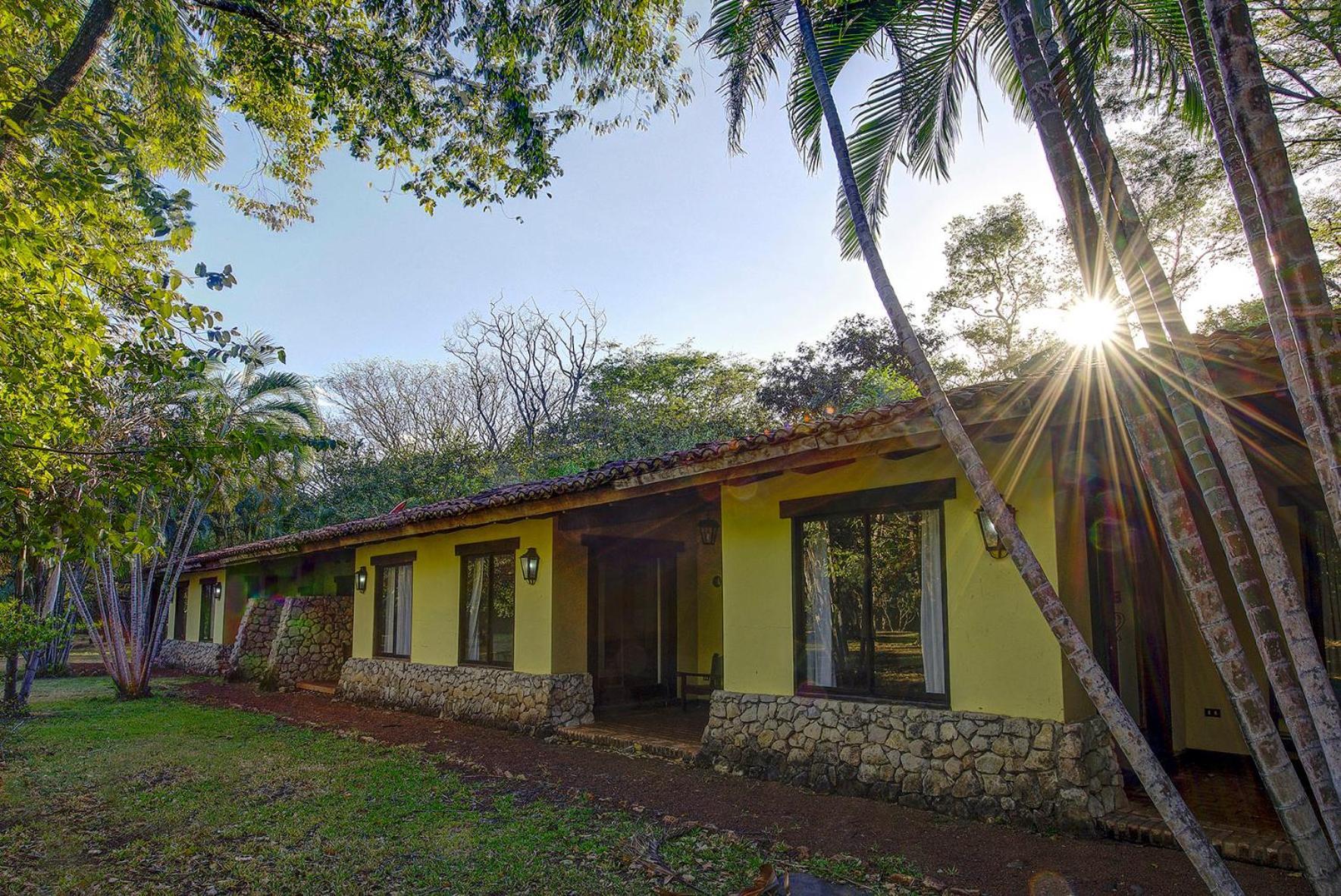 Hacienda La Pacifica Eco-Lodge Canas Room photo